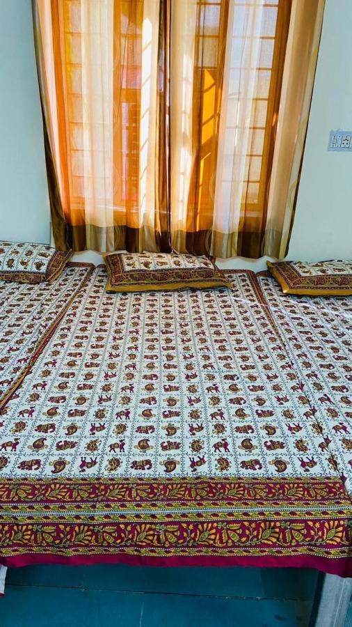Saket Guest House جايبور المظهر الخارجي الصورة